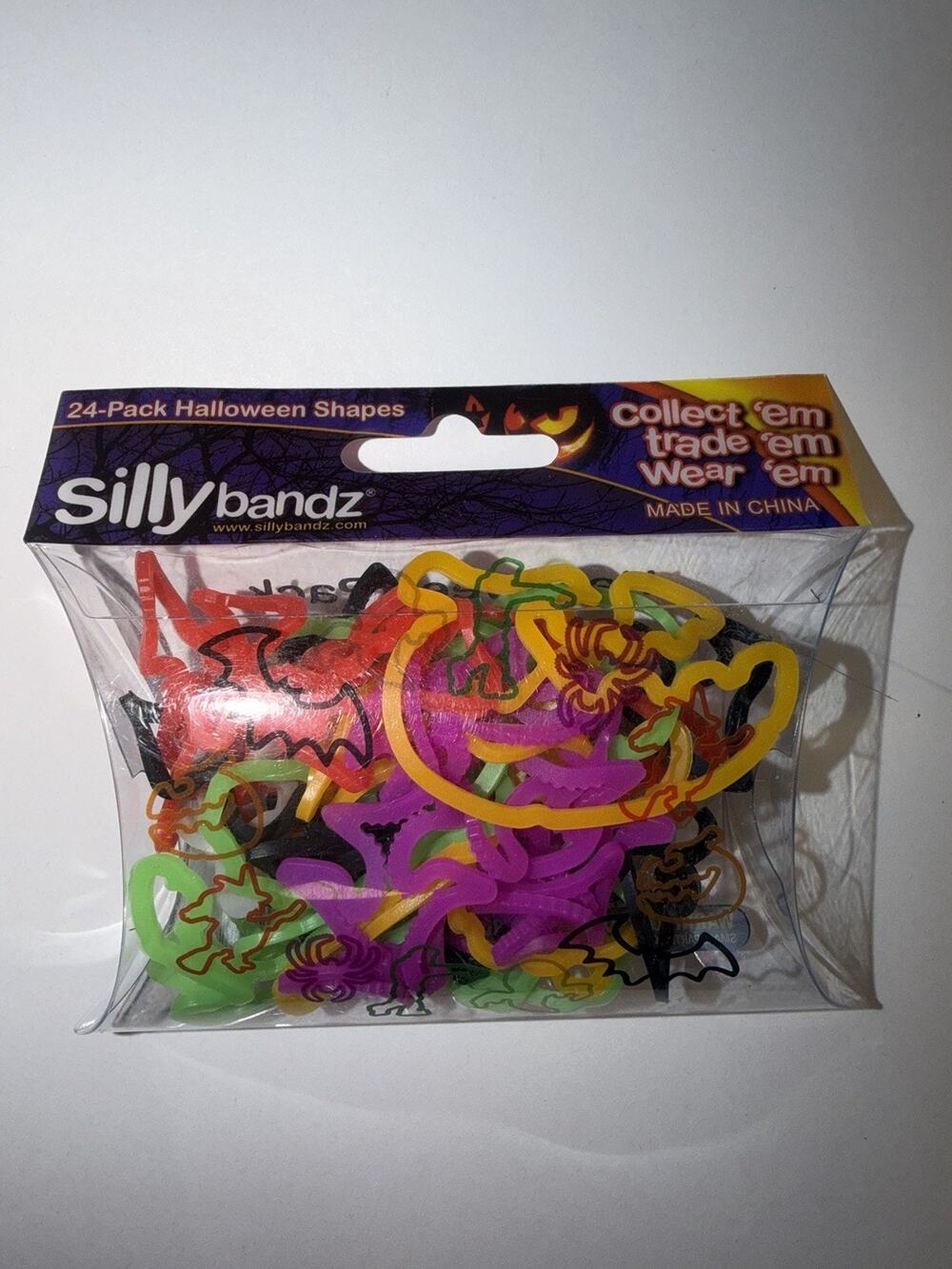 Silly Bandz Elastic Silicone Bracelets Halloween shapes Bands PARTY Favors 24ct